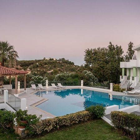 Villa Life Agia Marina  Luaran gambar