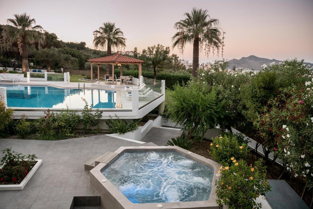 Villa Life Agia Marina  Luaran gambar