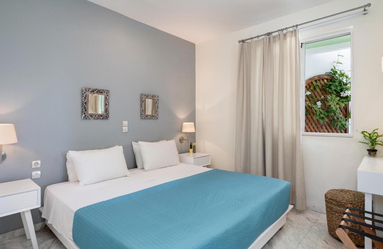 Villa Life Agia Marina  Luaran gambar
