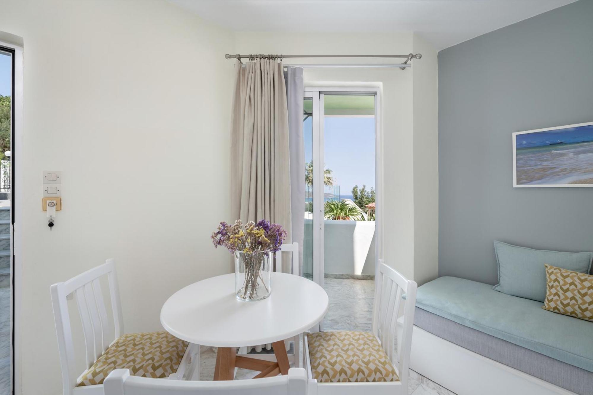 Villa Life Agia Marina  Bilik gambar