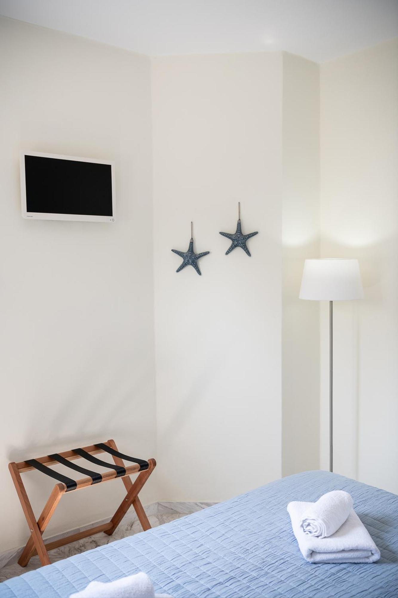 Villa Life Agia Marina  Luaran gambar