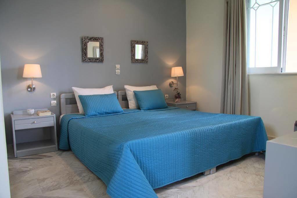 Villa Life Agia Marina  Luaran gambar